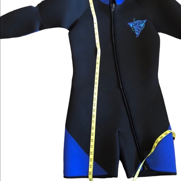 Deep See Long Sleeve Asymmetrical Zip Shorts Wet Suit Adult Medium - Picture 11 of 11